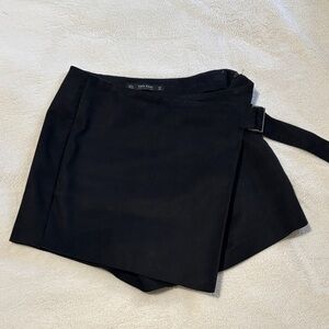 Zara Basic Black Skort